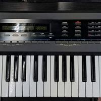 ROLAND D-50 SUPER SYNTH VINTAGE