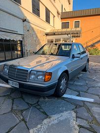 Mercedes benz 200E