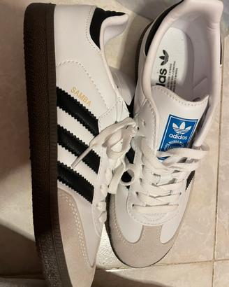 Adidas samba