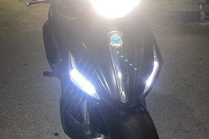 Piaggio beverly police