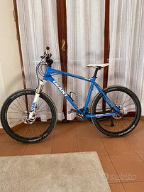 Bici Giant M  Mtb Top