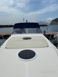 Mano Marine 32 Sport