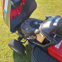 trattorino tagliaerba