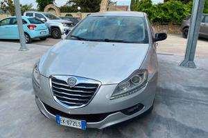 Lancia Delta 1.6 MJT DPF 105 CV Silver (A61)