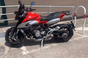 MV Agusta 800 Stradale