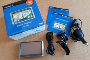 Navigatore GARMIN NUVI 200 W