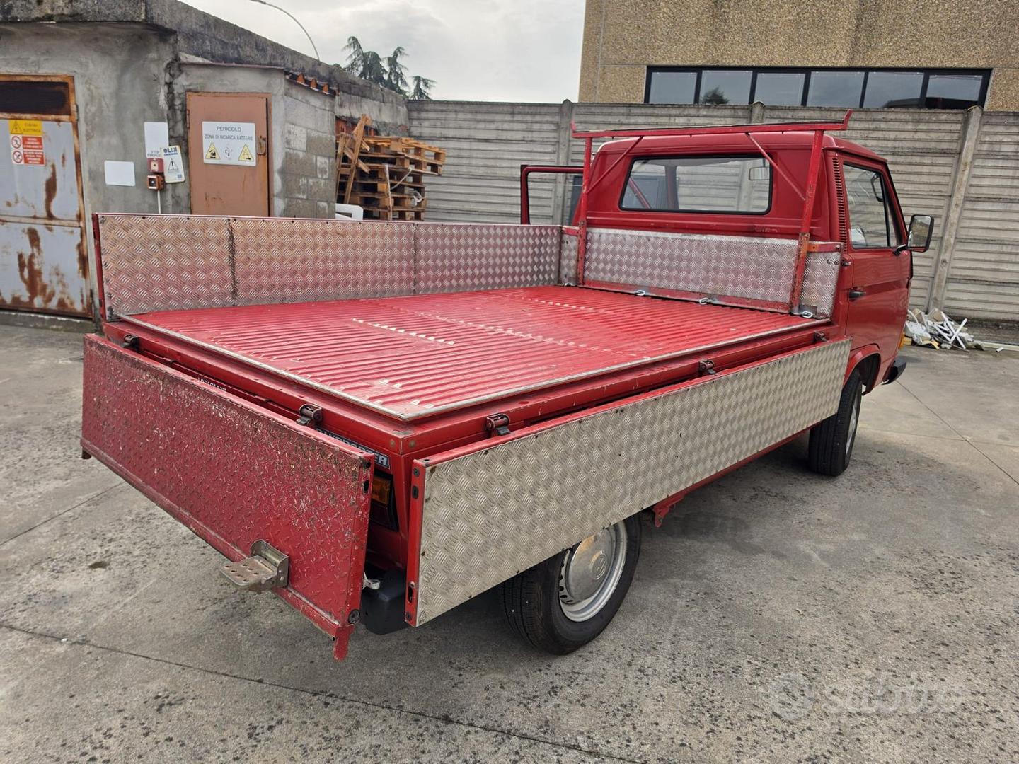 Volkswagen T3 1980 photo 4