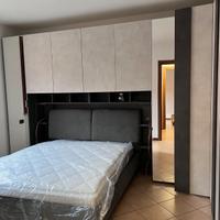 Camera da letto a ponte 1 ANNO DI VITA