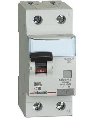 BTICINO GN8813AC10 INT. MAGNETOTERMICO DIFF.