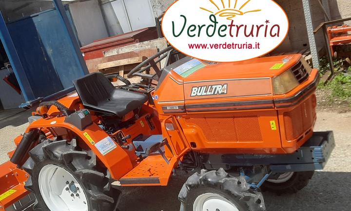 TRATTORE AGRICOLO USATO