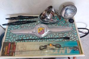 Lotto Ricambi e Accessori d'Epoca Fiat 500 F-L-R /