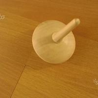 Giochi in legno di una volta trottola