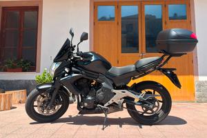 moto Kawasaki er6n 
