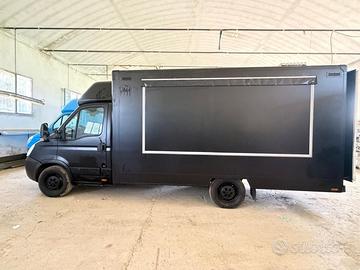 AUTONEGOZIO paninoteca ambulante food truck