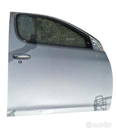 PORTIERA ANTERIORE DESTRA TOYOTA Yaris Verso Serie