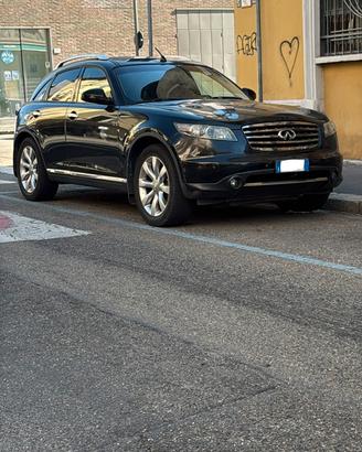 Infiniti FX 35 GPL
