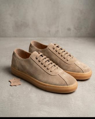 scarpa stringata in camoscio taglia 41