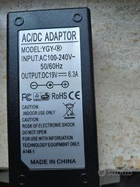 Alimentatore batteria notebook NUOVO