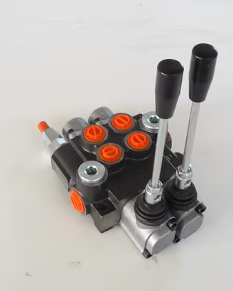 Distributore 2 leve d.e. trattore 40 litri 3/8"