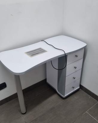 Tavolo ricostruzione unghie