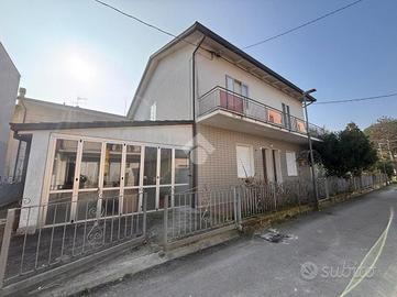 PALAZZINA A BELLARIA-IGEA MARINA