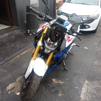 Moto BMVf 900r s sport usata pochissimo