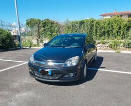 Opel Astra 2010