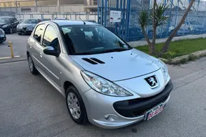 Peugeot 206 Plus 1.1 benzina 60 cv 2011
