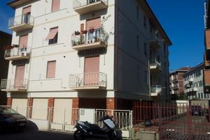 Garage adiacenze bagni nerone