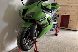 Kawasaki Ninja ZX6-R 2008 A2