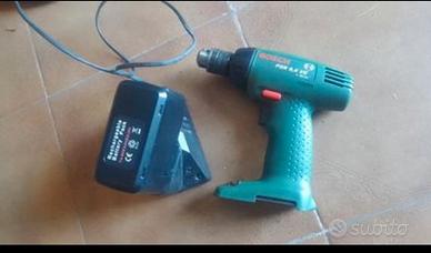 AVVITATORI BOSCH E BLACK AND DECKER CON BATTERIE S