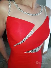 Abito elegante da sera rosso