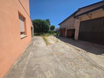 3 LOCALI A SANT'AGATA SUL SANTERNO