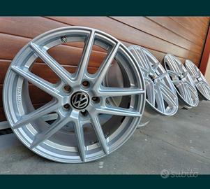 Cerchi in lega PLATIN r17 ET35 5X112 