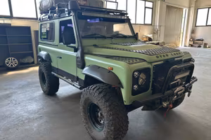 Land Rover Defender 90 TD4 – 2009 – 120 CV