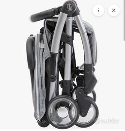 Passeggino ultraleggero chicco