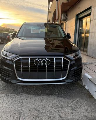 Audi Q7 45 TDI quattro tiptronic Business