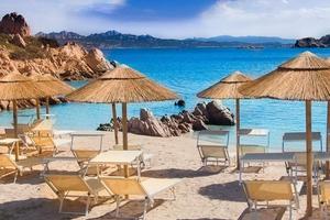 LA MADDALENA casa praticamente sul mare