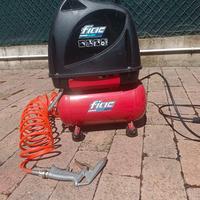 COMPRESSORE D'ARIA 6 LT CON DA TRASPORTO COASSIALE