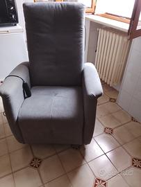 Poltrona reclinabile