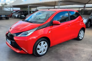 Toyota Aygo 1.0 VVT-i 69 CV 5 porte x-cool TSS