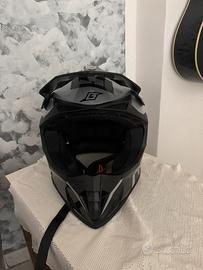 Casco cross