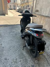 Beverly 250 tourer