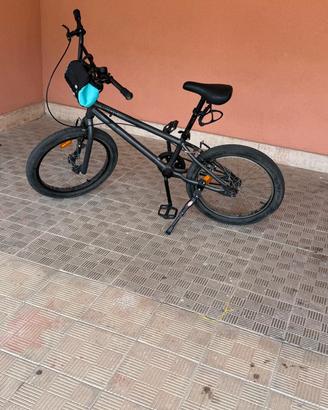 Bicicletta bmx 