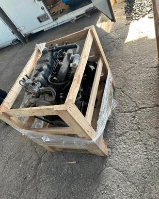 MOTORE ISUZU 4JG2 TCM HITACHI
