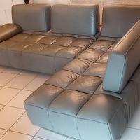 divano 5 posti in pelle