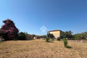 TER. RESIDENZIALE A CISTERNA DI LATINA