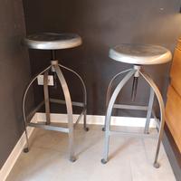 4 sgabelli zincati regolabili in altezza 