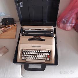 macchina da scrivere Olivetti LETTERA 35