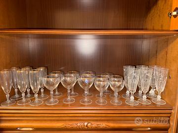 Set di 23 bicchieri di cristallo